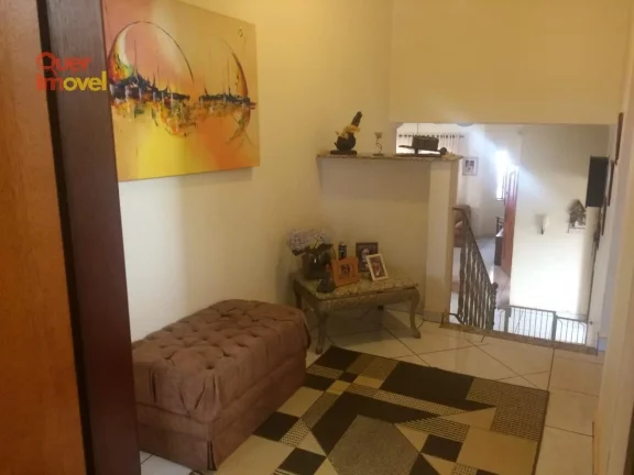 Imagem Casa à venda em Ribeirão Preto-SP: 3 quartos, 1 suíte, 2 salas, 4 banheiros, 7 vagas de garagem, 249,00 m² de área.