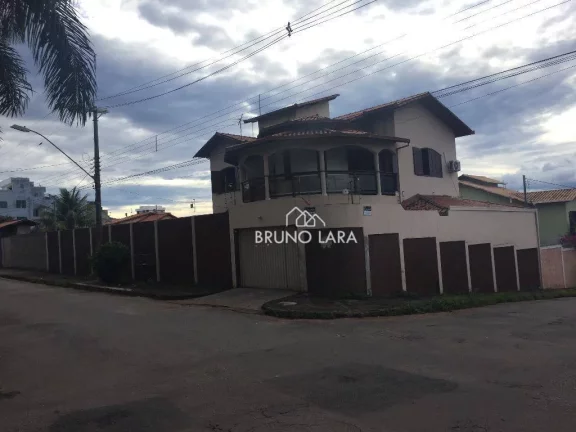 Imagem Casa com 4 dormitórios à venda, 157 m² por R$ 950.000,00 - Três Poderes - Igarapé/MG