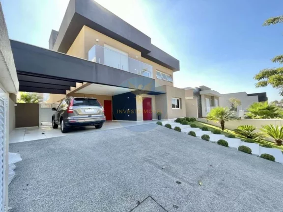 Imagem Casa em Condomínio a Venda no bairro Granja Viana - Cotia, SP