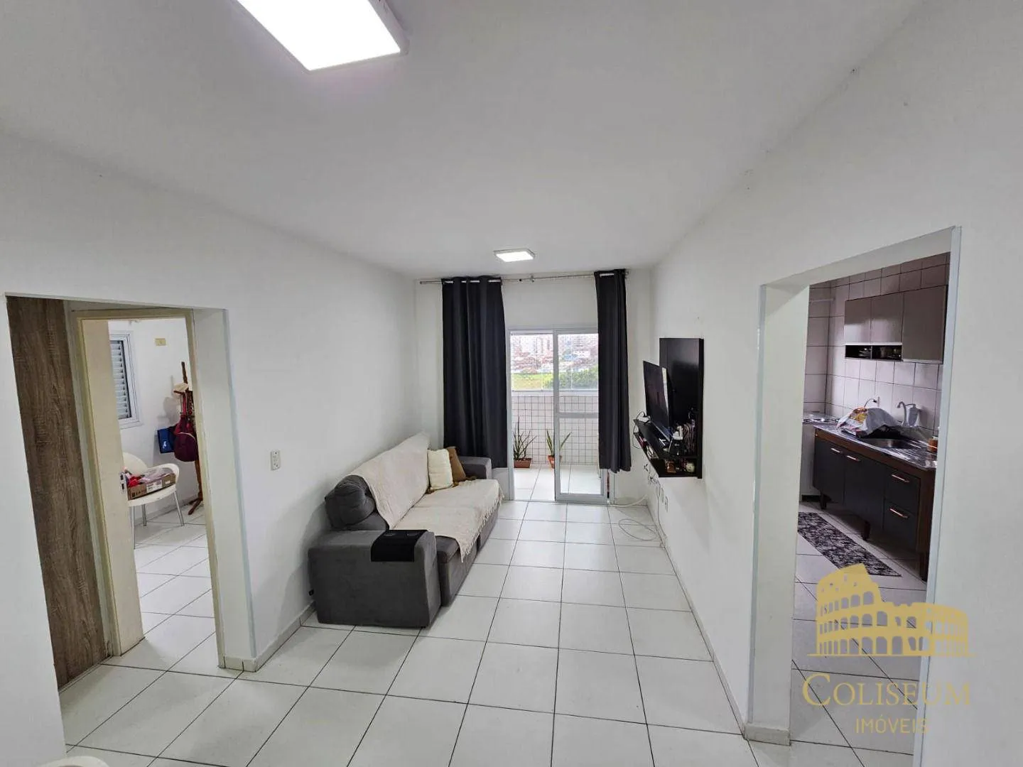 Imagem Apartamento com 1 dormitório à venda, 50 m² por R$ 310.000,00 - Vila Guilhermina - Praia Grande/SP