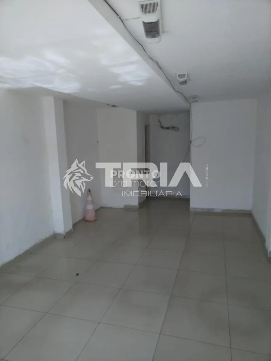 Imagem Comercial de 380m² no bairro Bairro Novo, em Olinda