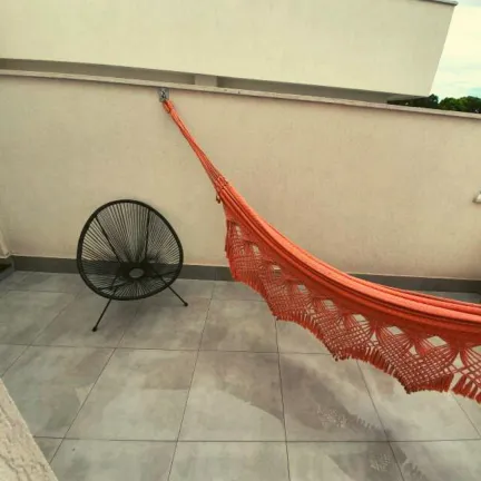 Imagem Casa de Condomínio com 3 Quartos à Venda, 200 m² em Sítios Santa Luzia - Aparecida de Goiânia
