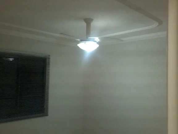 Imagem Ótimo apto, no centro da cidade próximo ao Sesc, com 2 quartos com armários, sala 2 ambientes, co...