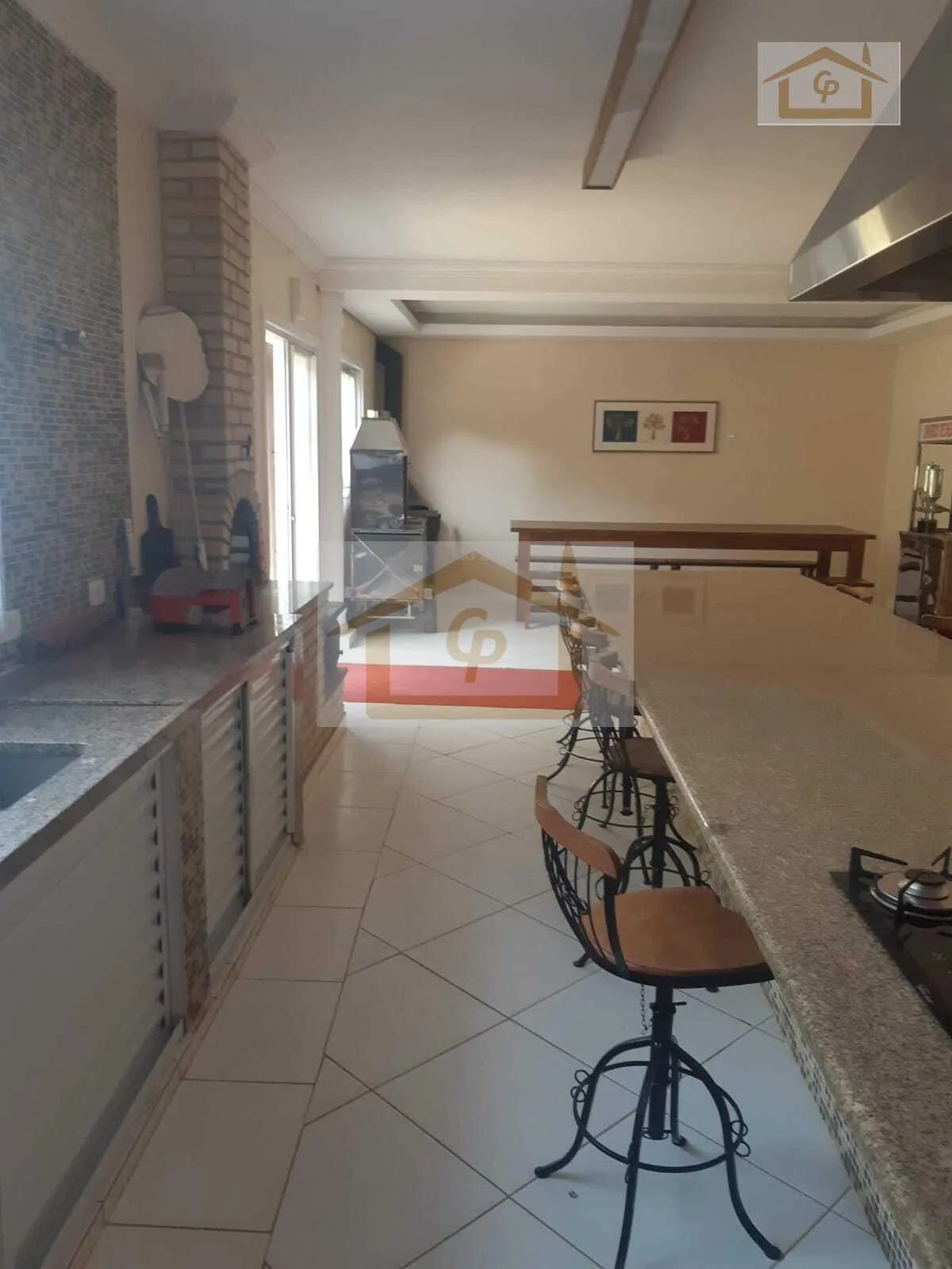 Imagem Lote de Esquina, são 299,50 metros, Piscinas, Spa e muito Mais!