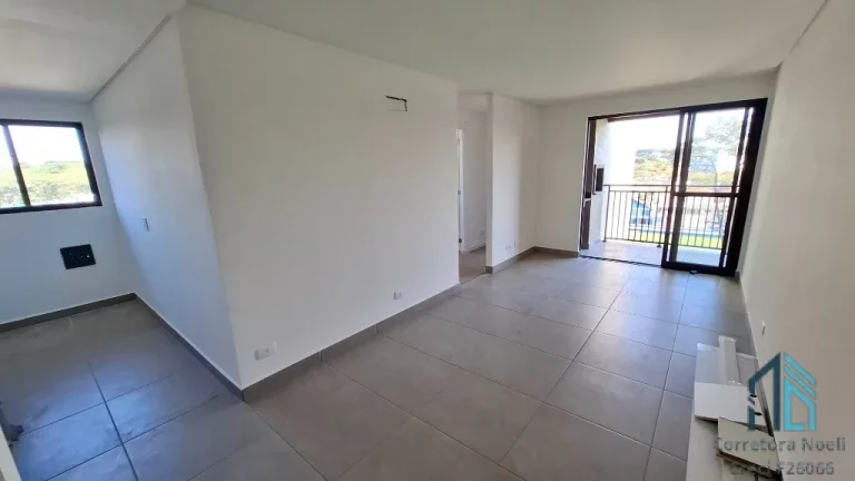 Imagem Apartamento desocupado andar alto, 03 quartos c/suíte no Tarumã em Curitiba PR