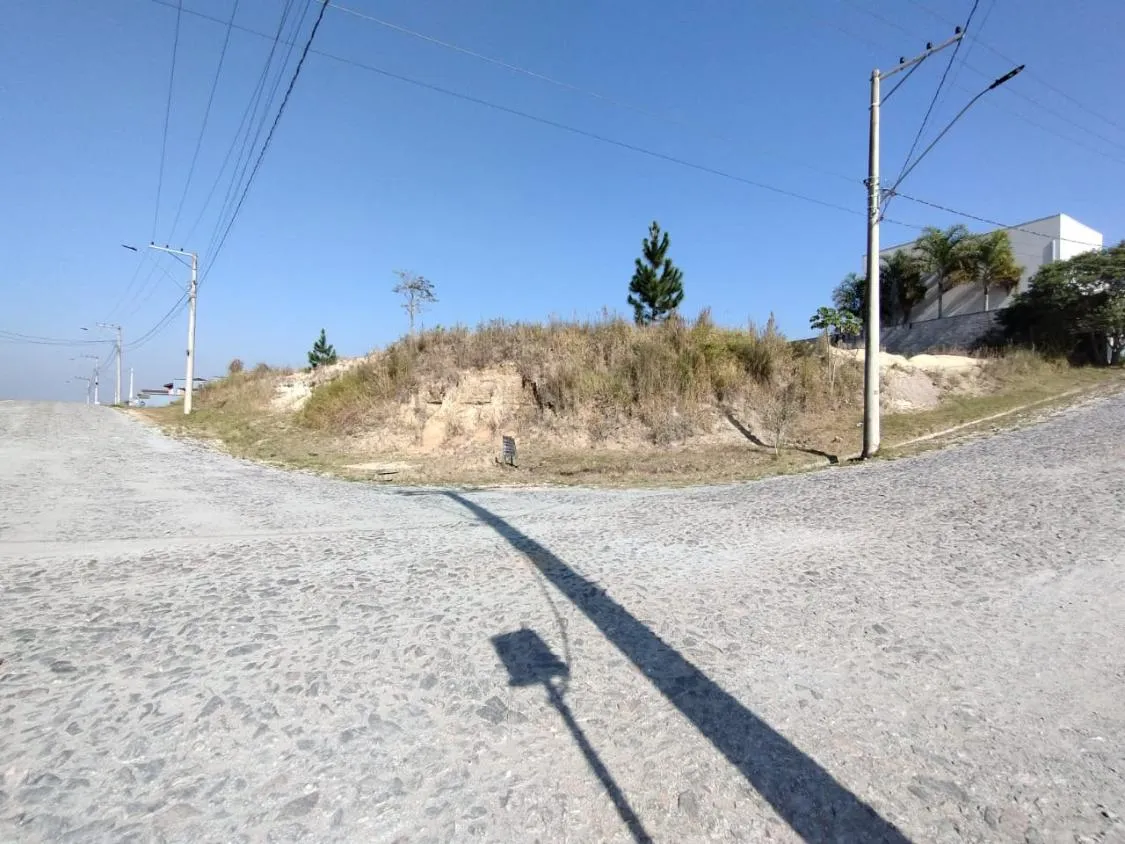 Imagem Terreno em Condomínio Alto Padrão (1.365m² - Jacareí/Guararema)