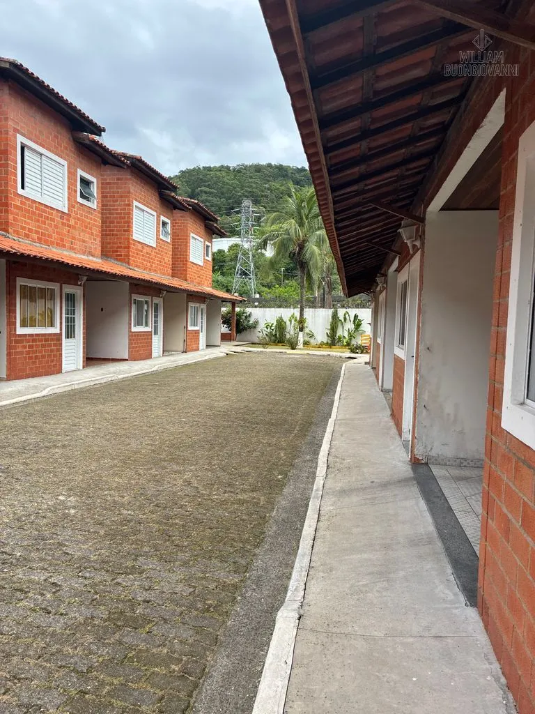 Imagem Casa em Condomínio | 3 Dorms, Suíte, Mobiliada, 100m da Praia