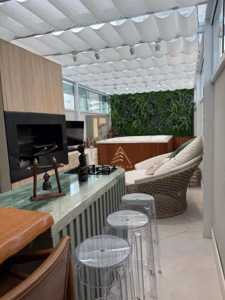 Imagem Apartamento com 3 dormitórios à venda, 145 m² por R$ 2.590.000,00 - Centro - Balneário Camboriú/SC