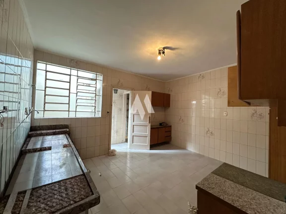 Imagem APARTAMENTO TÉRREO - VENDA - 3 DORMITÓRIOS - 1 SUÍTE - BOQUEIRÃO - SANTOS/SP
