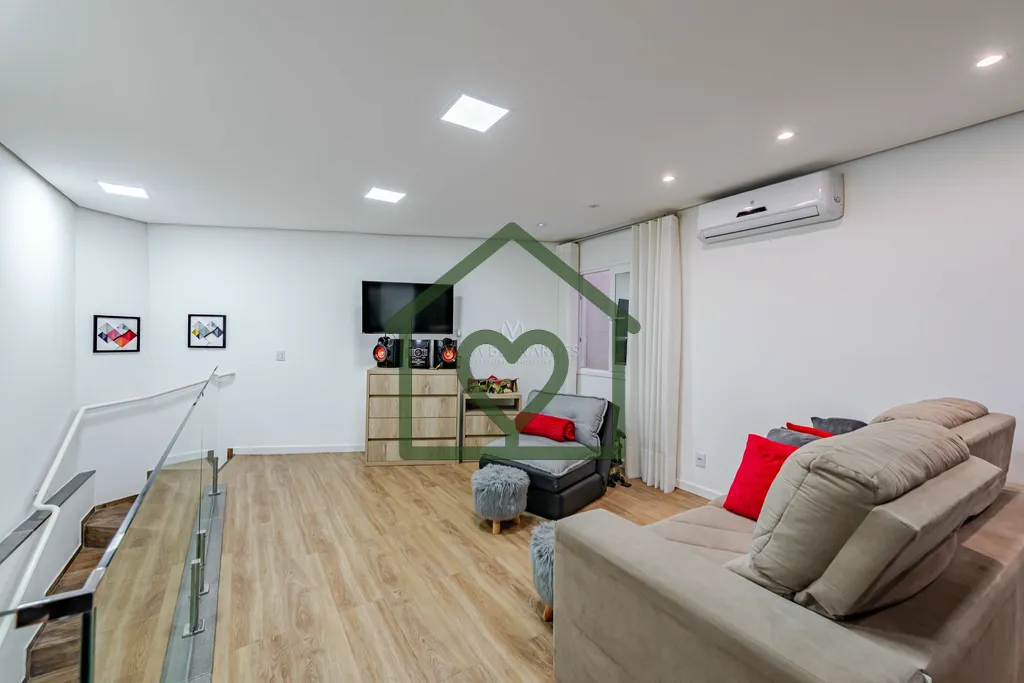 Imagem Casa à venda com exclusividade por Vera Bernardes, localizada no coração da Vila Assunção. Imó...