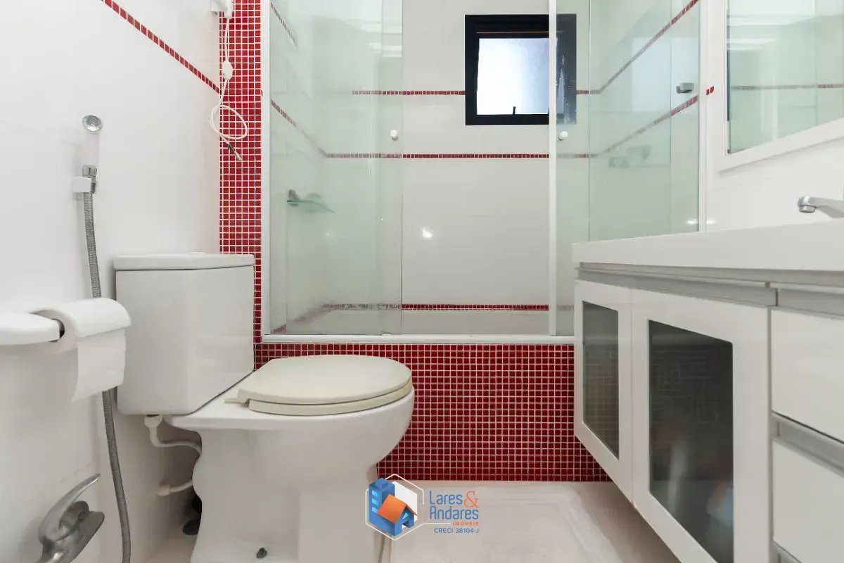 Imagem Cobertura para venda em Moema com 4 quartos, sendo 2 suítes, 206m²