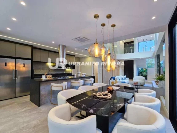 Imagem Casa no Módulo 11 da Riviera com 6 suítes, piscina, jacuzzi e praça de fogo integrada à natureza