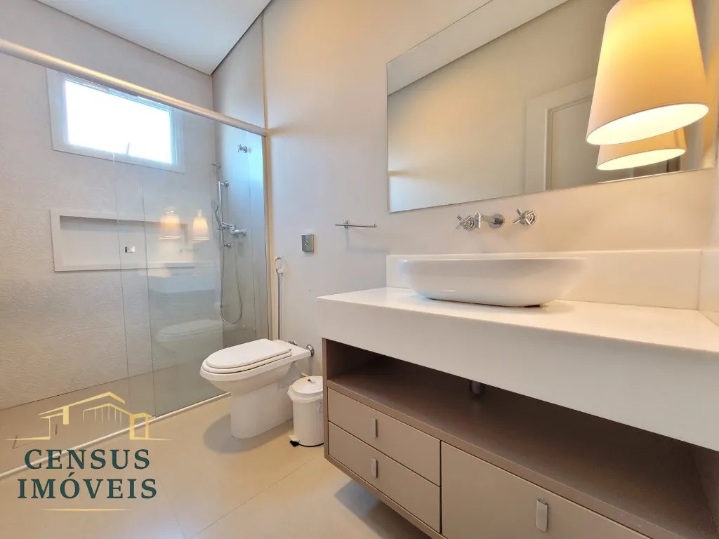 Foto do imóvel: Espetacular Casa em Condomínio à venda em Valinhos-SP - 3 quartos, 2 suítes, 3 salas, 3 banheiros, 5 vagas de garagem - 305m²! em Condomínio Residencial Morada das Nascentes
