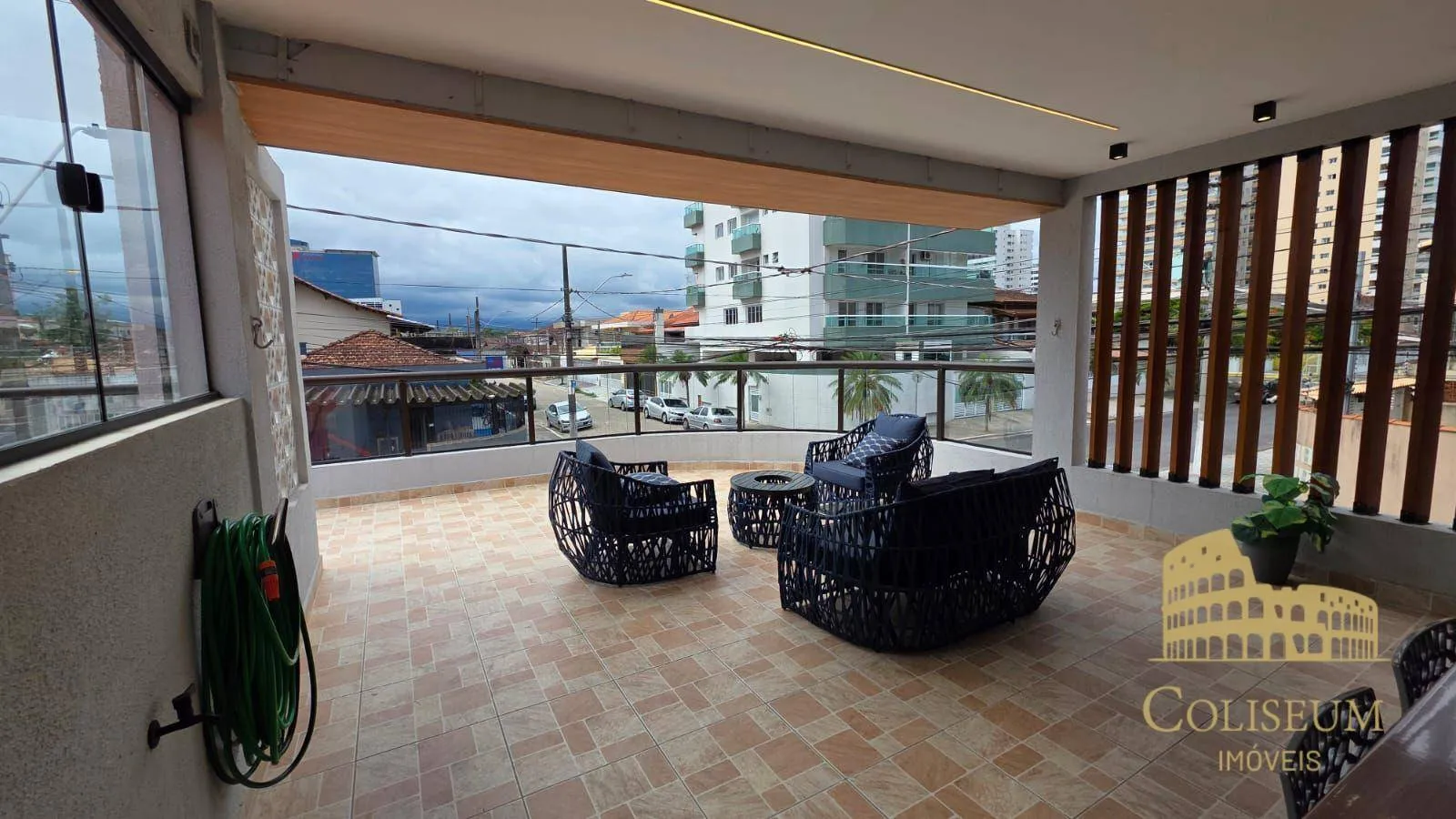 Imagem Casa com 2 dormitórios à venda, 140 m² por R$ 1.170.000,00 - Vila Guilhermina - Praia Grande/SP
