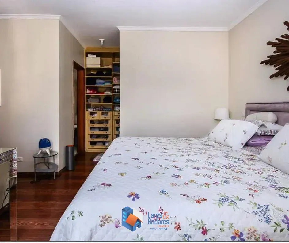 Imagem Casa para venda em City América com 4 quartos, sendo 3 suítes, 345m²