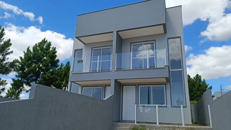 Foto do imóvel CASA RESIDENCIAL em SÃO JOSÉ - SC, REAL PARQUE