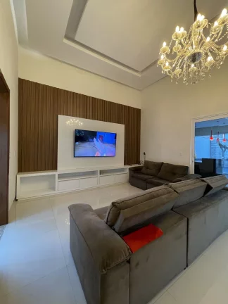 Imagem Casa Alto Padrão em Residencial Granville, Goianésia/GO