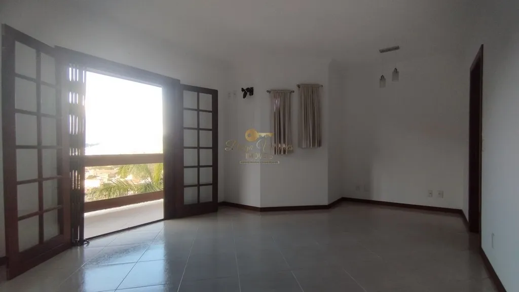 Imagem Casa para Venda em Teresópolis / RJ no bairro Panorama