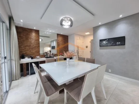 Imagem Apartamento com 104m², dispõe de 3 dormitórios, sendo 2 suítes, sala estar, sala jantar, sacada,...