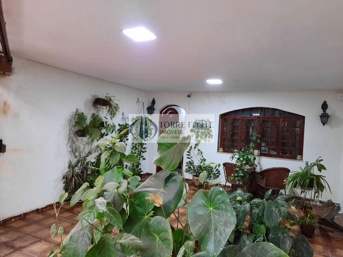 Imagem Casa de 152m² com 3 dormitórios e 2 vagas no Alto do Pari