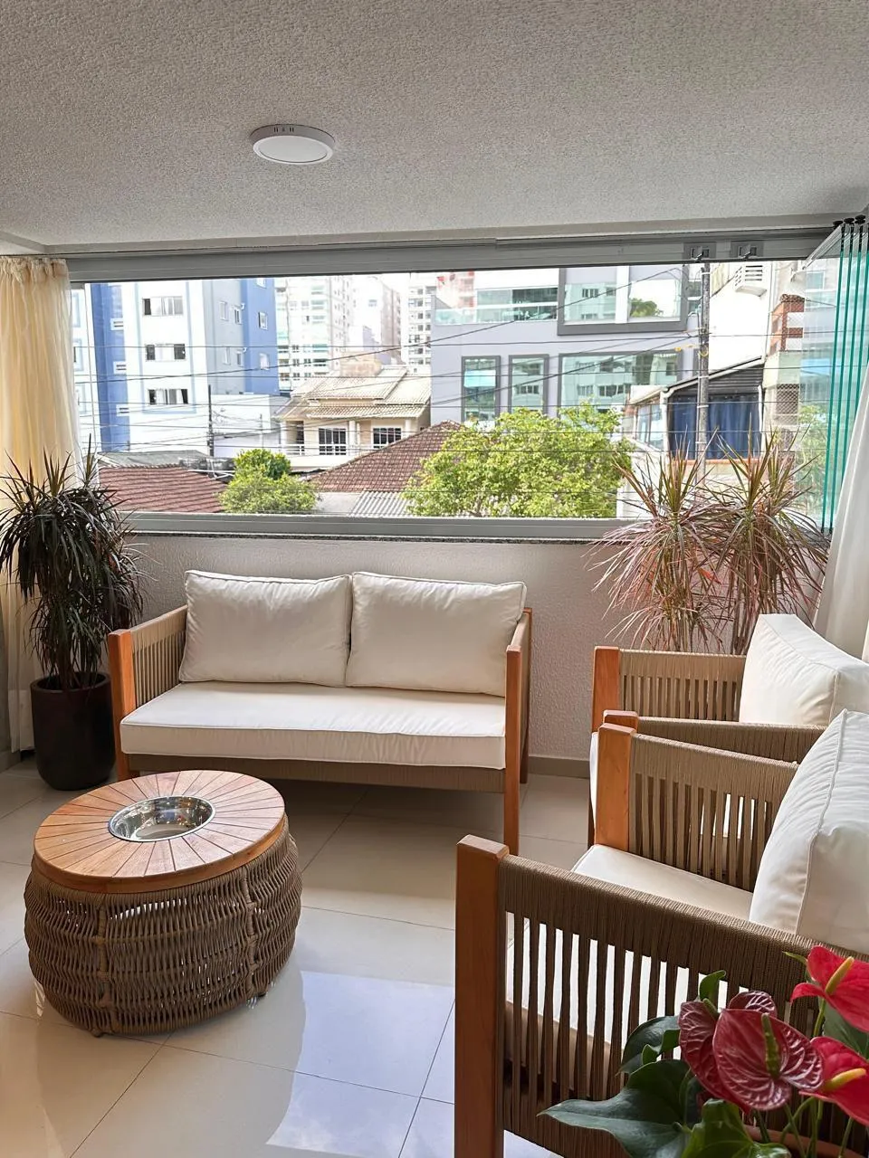 Imagem Apartamento à venda com 90m2 por R$ 970.000,00