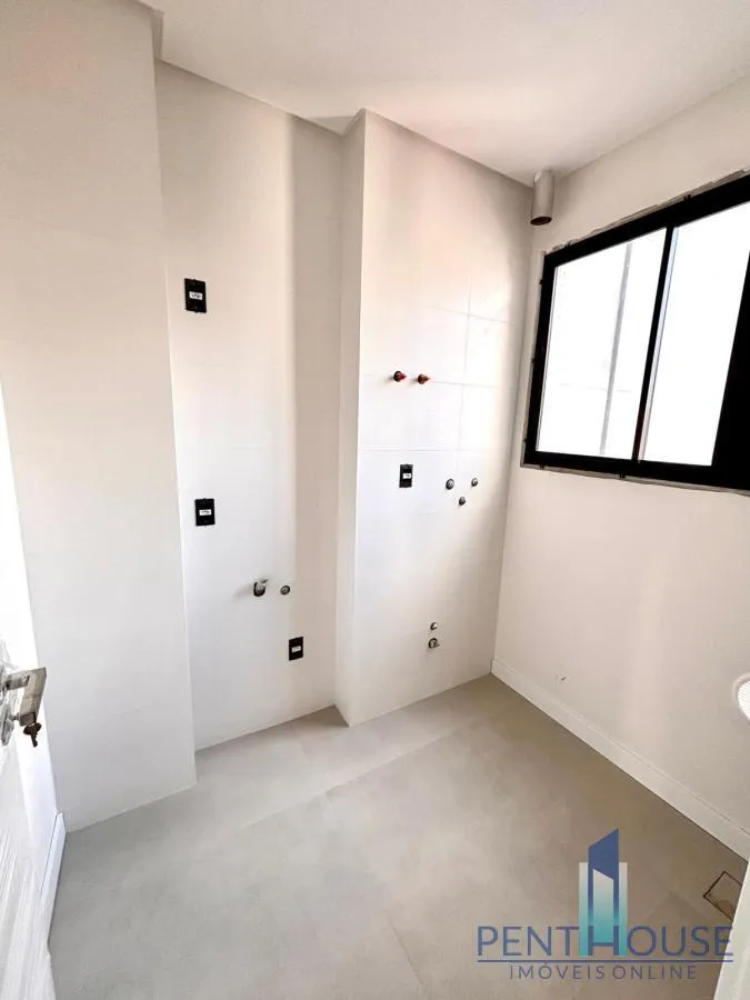 Imagem Apartamento Zona Central para Venda em Balneário Camboriú, CENTRO, 3 dormitórios, 2 suítes, 3 banheiros, 2 vagas