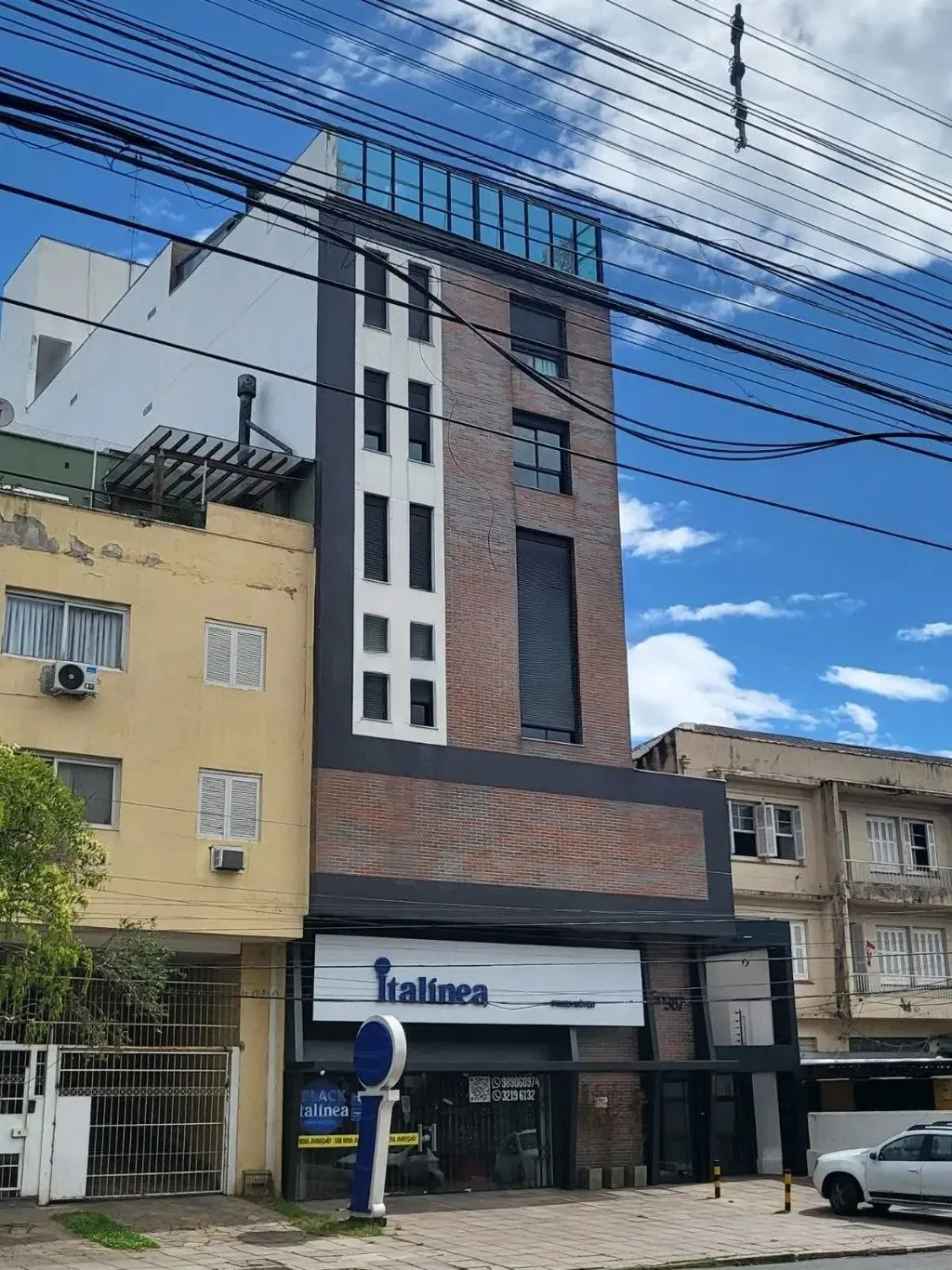 Imagem Apartamento com 1 quarto e 53m² à venda em Menino Deus, Porto Alegre.