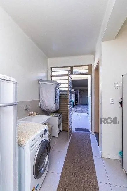 Imagem Casa para Venda - 235m², 4 dormitórios, sendo 1 suites, 2 vagas - Azenha