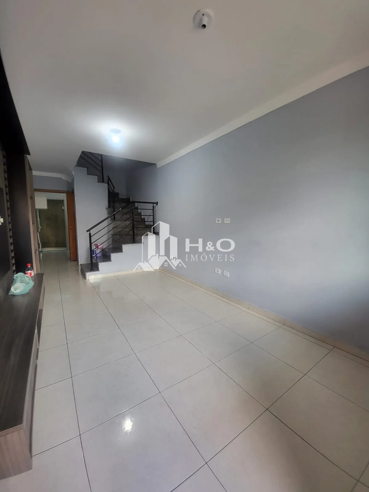Imagem Oportunidade, Lindo Sobrado com 2 Dormitórios, 2 suítes e 1 vaga de garagem na Vila Taquari!