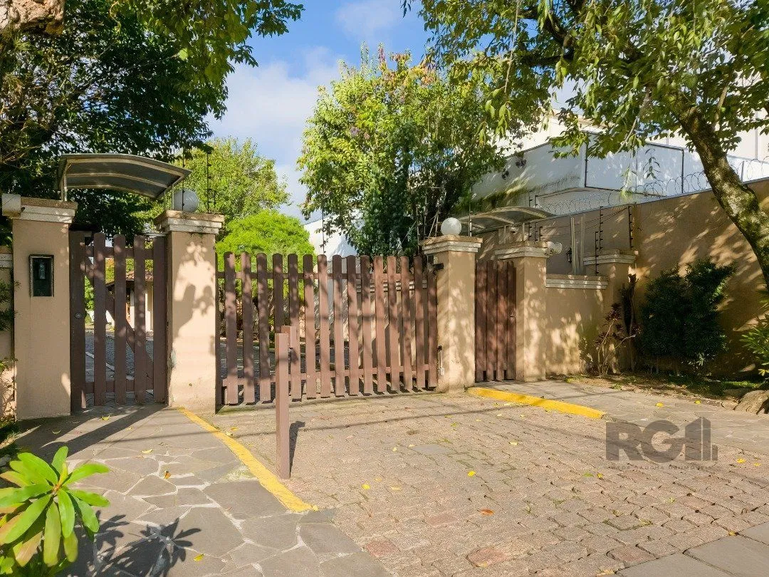 Imagem Casa de Condomínio em Cavalhada