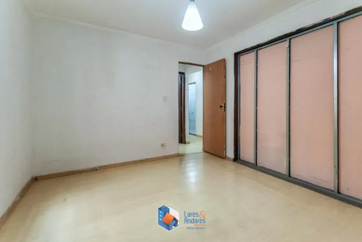 Imagem Casa para venda em Jardim Maristela com 3 quartos, sendo 1 suíte, 309m²