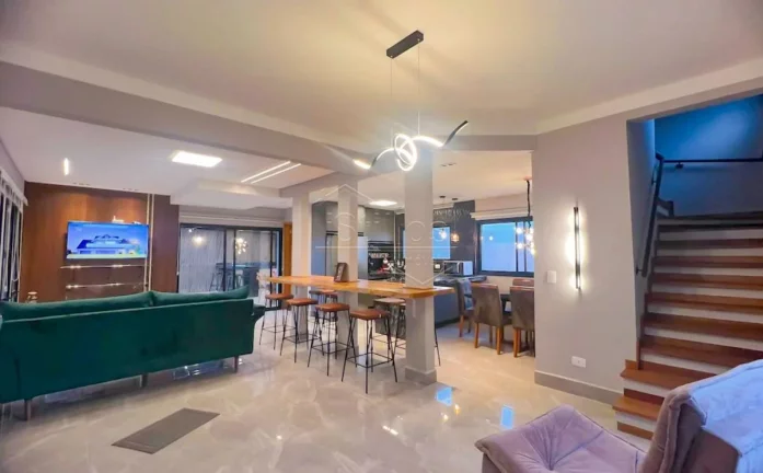 Imagem Casa de Condomínio em Campos do Jordão