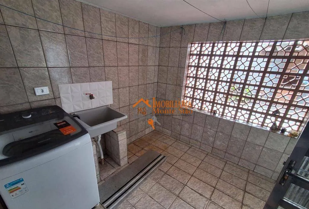 Imagem Sobrado com 3 dormitórios à venda, 169 m² por R$ 600.000,00 - Cidade Parque Brasília - Guarulhos/SP