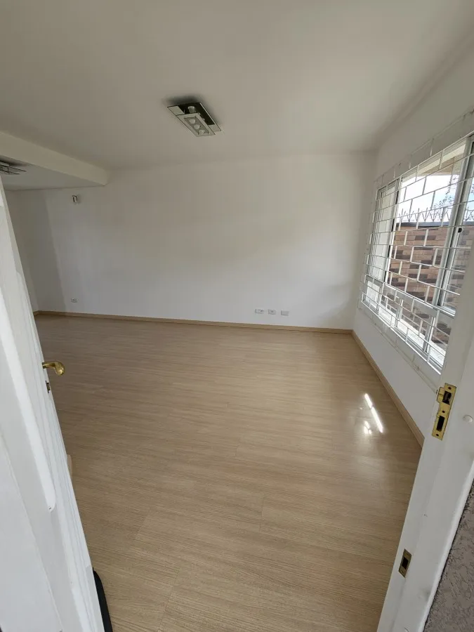 Imagem Sobrado triplex 3q, no Bairro Boa Vista 151 m2. R$ 865.000.