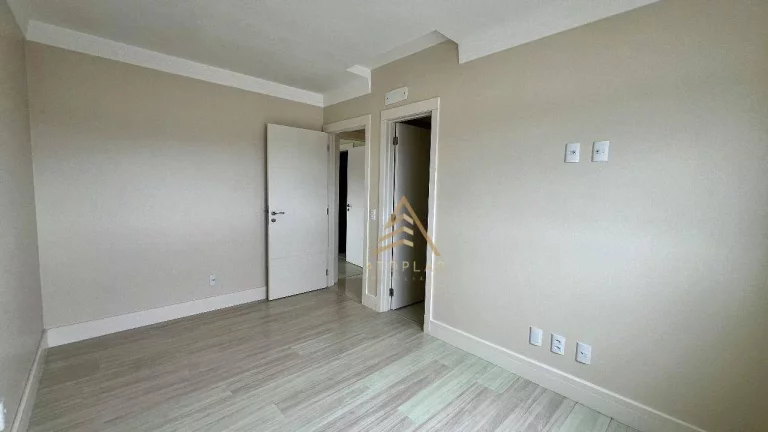 Imagem Apartamento à venda, 228 m² por R$ 6.000.000,00 - Centro - Balneário Camboriú/SC
