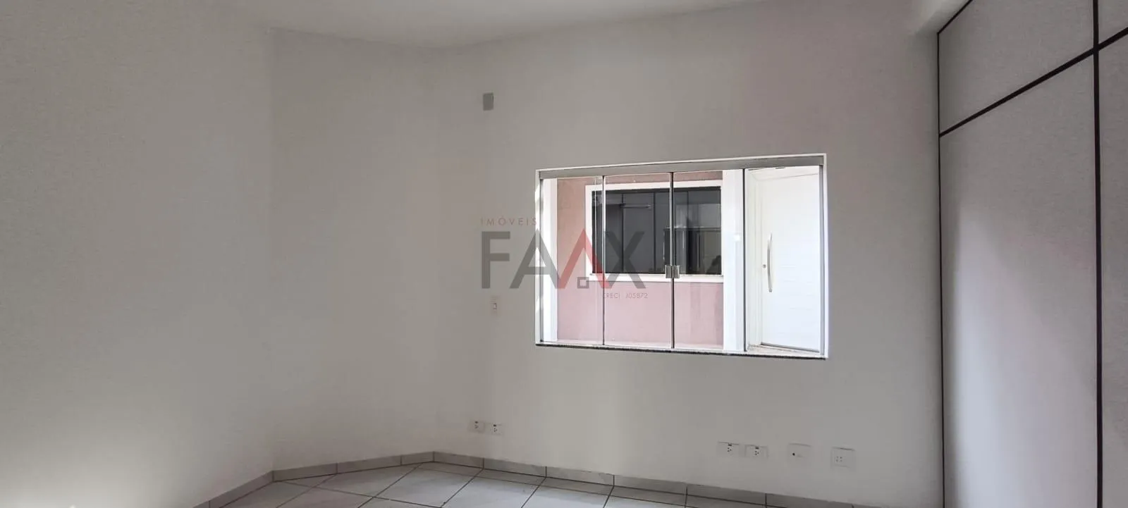 Imagem Sala Comercial para locação,100.00 m , CENTRO, GUARAPUAVA - PR