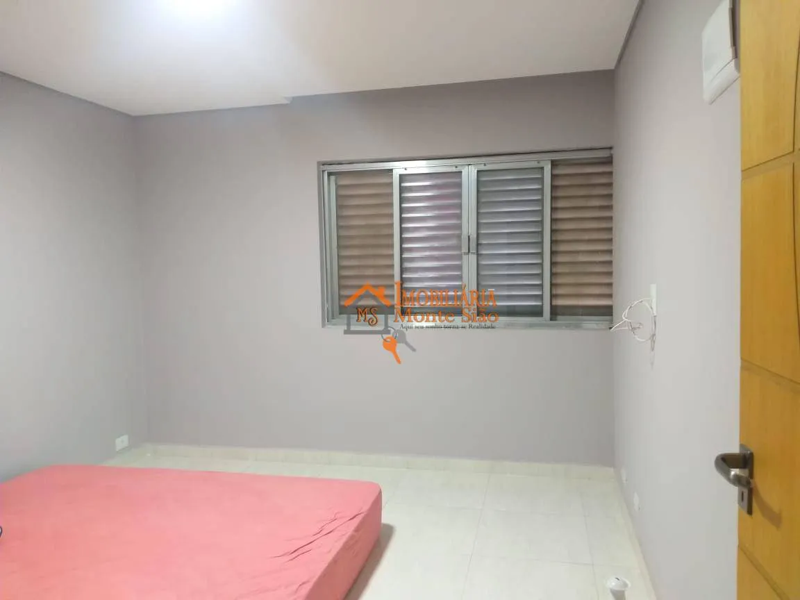 Imagem Sobrado com 3 dormitórios à venda, 315 m² por R$ 1.200.000,00 - Vila Galvão - Guarulhos/SP
