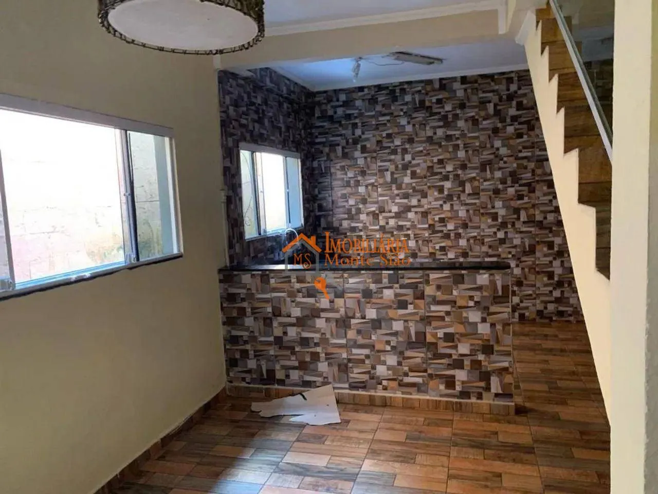 Imagem Sobrado com 2 dormitórios à venda, 300 m² por R$ 319.000,00 - Parque Primavera - Guarulhos/SP