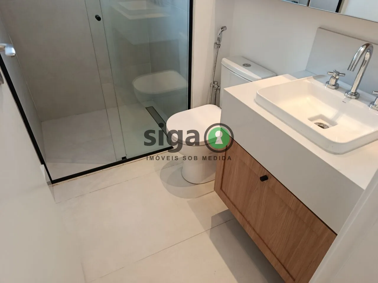 Imagem Apartamento de Alto Padrão à Venda no Itaim Bibi, Rua Macurapé, 43, 3 Suítes, 2 Vagas