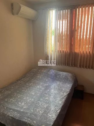 Imagem Apartamento de 2 dormitórios com móveis planejados no Condomínio Parque Austral, bairro Loteamento Reserva Ushuaia - Uberaba
