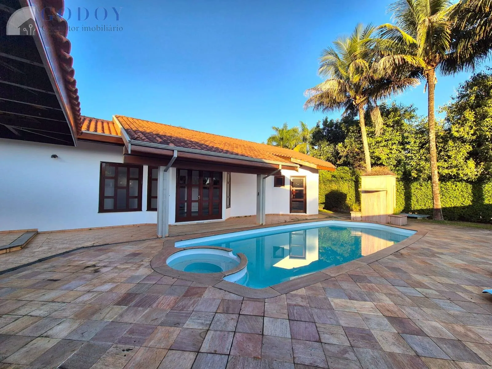 Imagem Casa Térrea de Alto Padrão no Condomínio Village Paineira