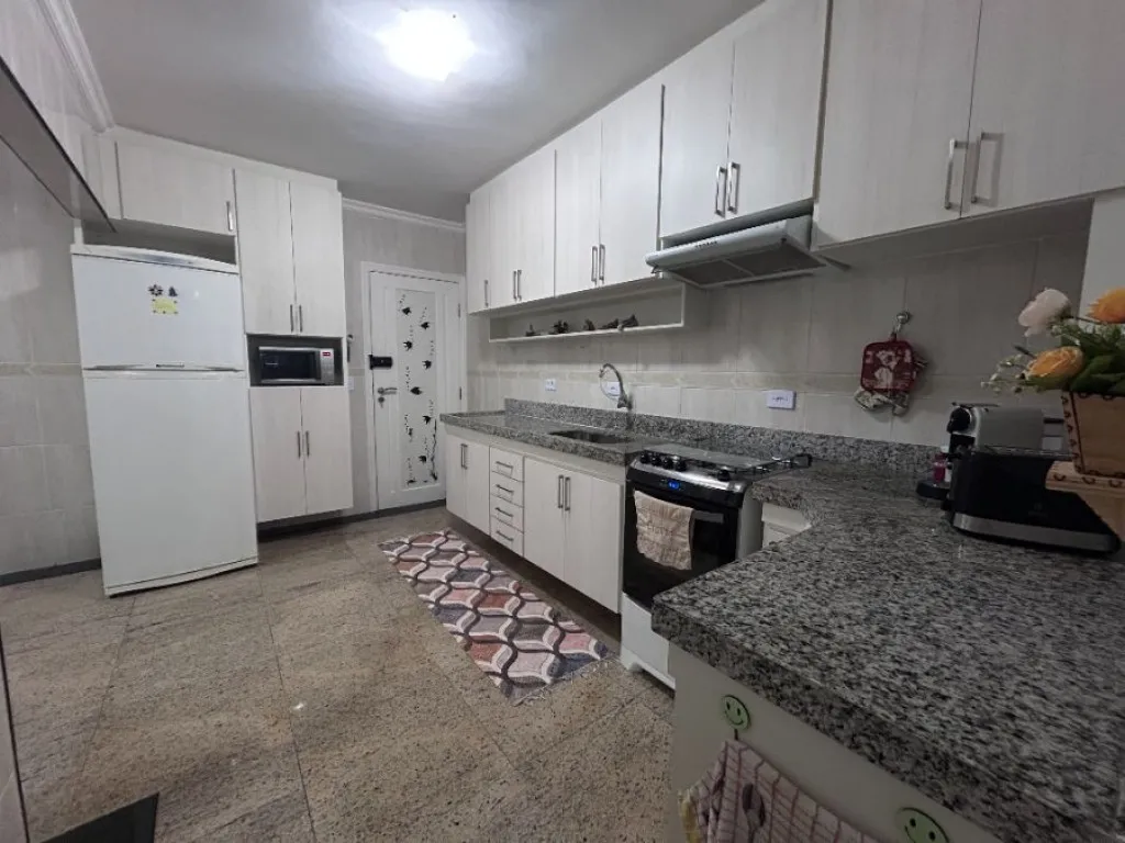 Imagem APARTAMENTO COM 140,00 m² - CANTO DO FORTE - PRAIA GRANDE SP