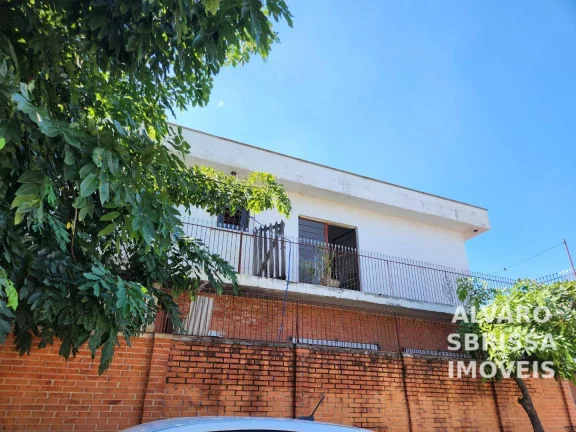 Imagem Excelente sobrado em avenida com salão comercial