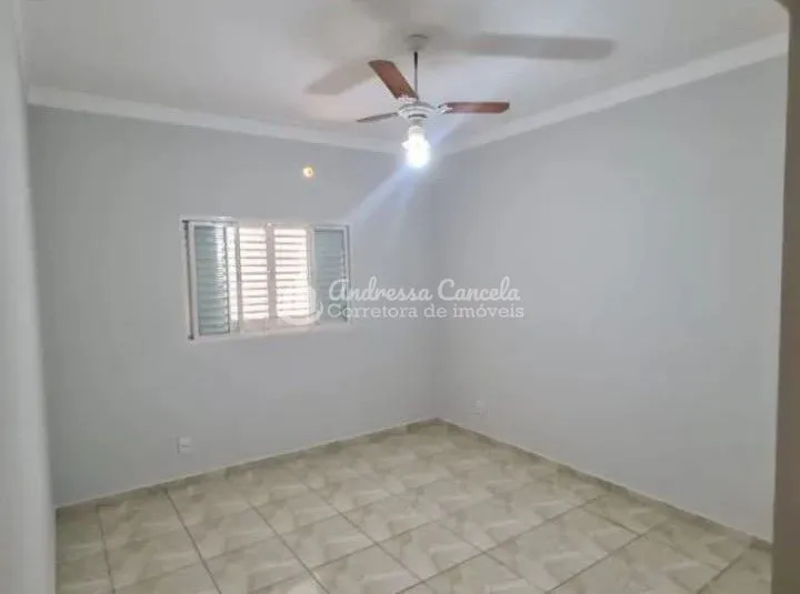 Imagem Casa com 3 dormitórios à venda, 160 m² por R$ 330.000,00 - Centro (Engenheiro Schmitt) - São José do Rio Preto/SP