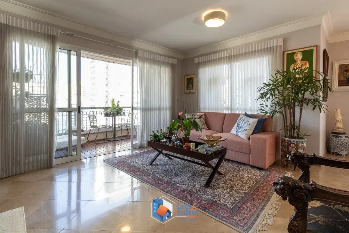 Foto do imóvel Apartamento para venda em Moema com 2 quartos, sendo 2 suítes, 165m² em Alameda Jauaperi