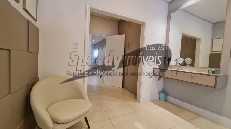 Imagem Apartamento em Santos, 4 dormitórios - bairro Boqueirão
