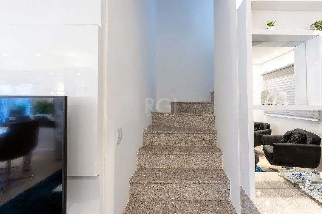 Imagem Casa Condominio para Venda - 202m², 3 dormitórios, sendo 1 suites, 2 vagas - Tristeza