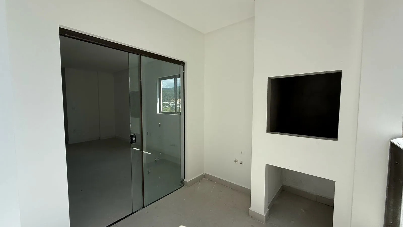 Imagem Apartamento com vista para o mar à venda com 67.83m2 por R$ 850.000,00