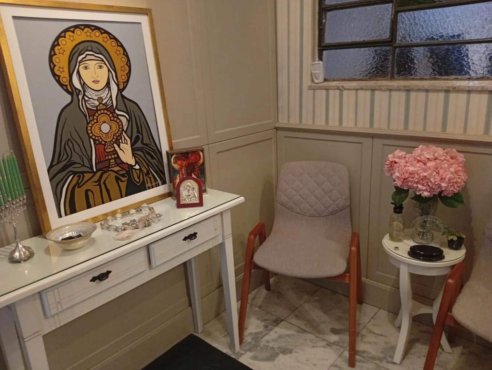 Imagem Casa com 5 quartos , 7 banheiros e pátio!