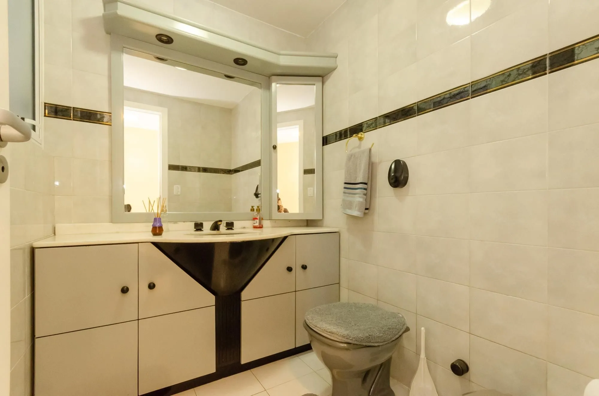 Imagem Edifício Jardim Pirapó apartamento 3 dormitórios no bairro Petrópolis